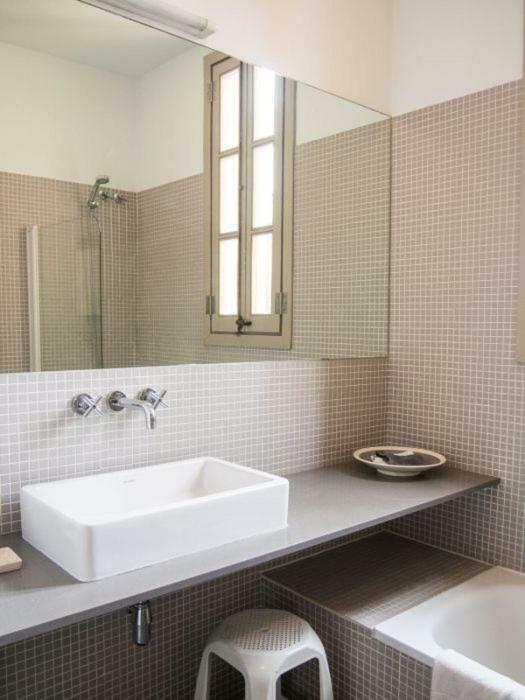 Torres Rojo Apartment Barcelona Exterior photo